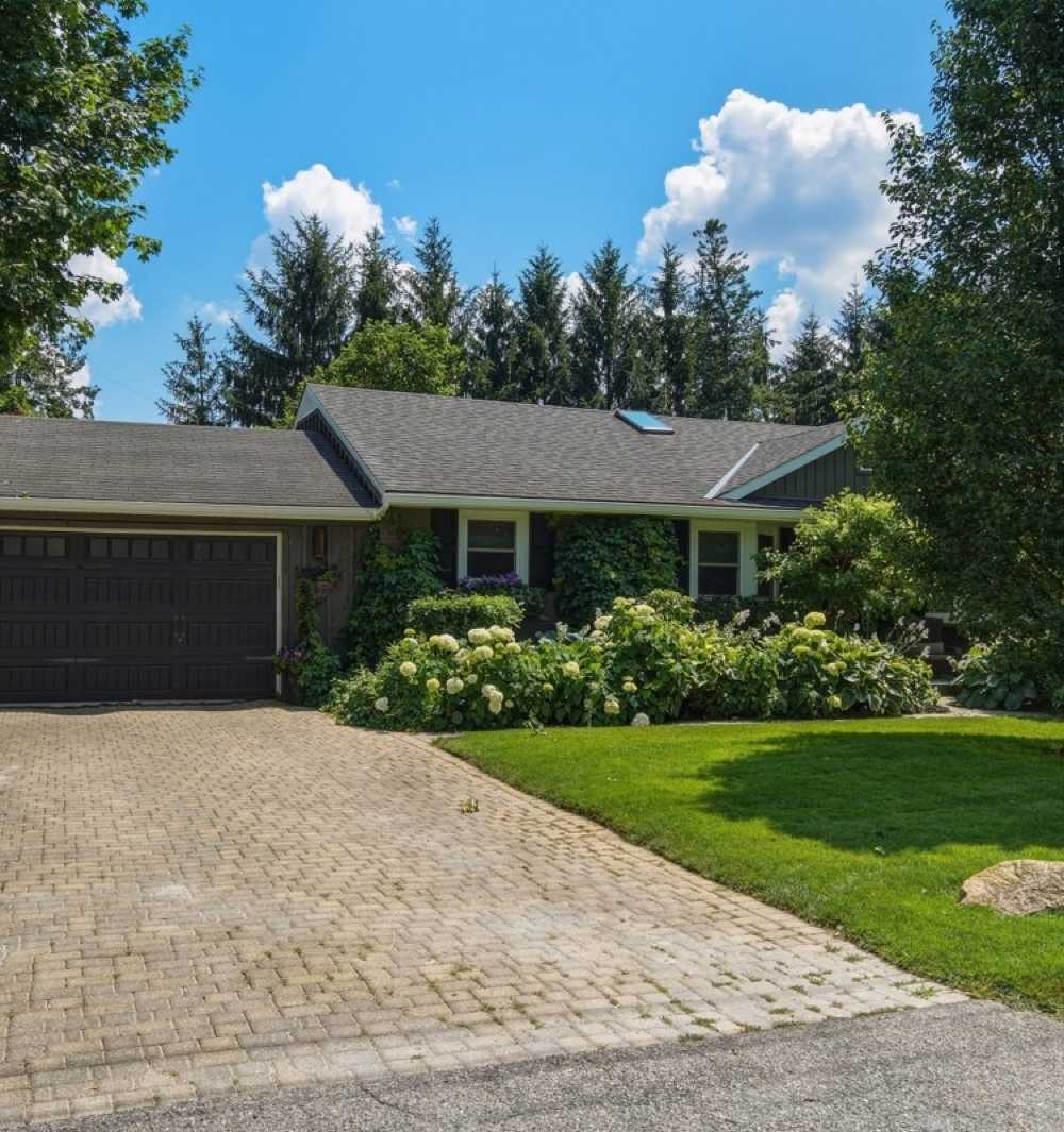 7 Northcrest Drive, photo 1